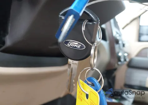 2013 Ford F-150 Lariat from USA, damaged, VIN 1FTFW1CF2DFB64450